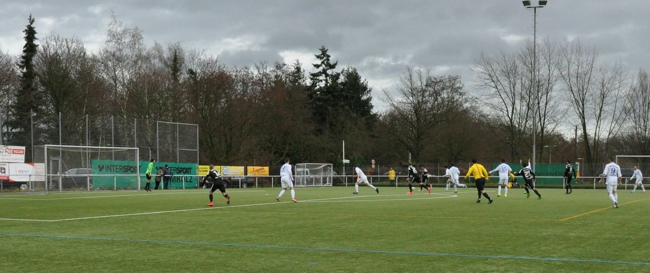 Thomas Nürnberg auf dem Weg zum 2:0.