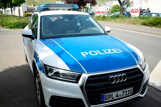 Polizeifahrzeug in Bad Neuenahr-Ahrweiler