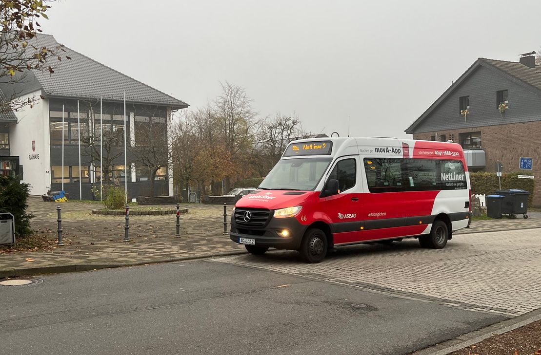 Erfolgreiche Testphase: Der Netliner geht in der Gemeinde Roetgen in den Regelbetribe über.