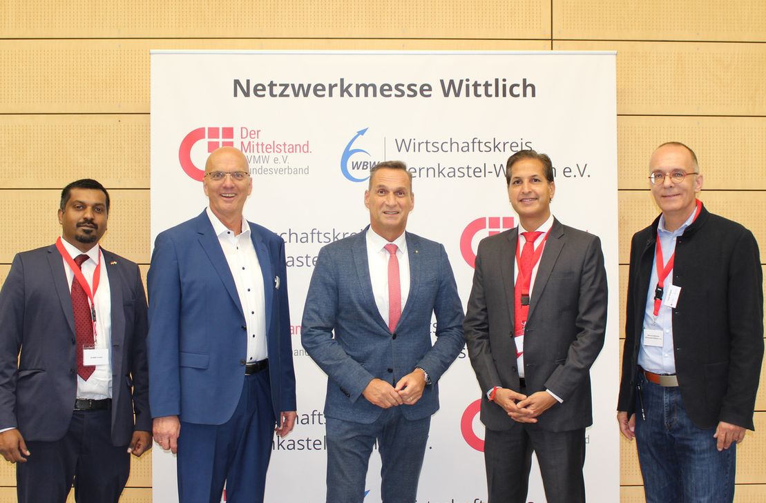 v.l.n.r.: Daniel Raja (BVMW Indien), Hans-Peter Pick (BVMW Trier-Eifel Mosel), Joachim Rodenkirch (Stadtbürgermeister Wittlich), Vinod Kumar (Konsul der indischen Botschaft Frankfurt a.M.) und Frank Weigelt (Wirtschaftskreis Bernkastel-Wittlich)