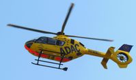 Ein Rettungshubschrauber brachte einen der beiden Schwerverletzten nach dem Unfall auf der A1 in ein Trierer Krankenhaus.