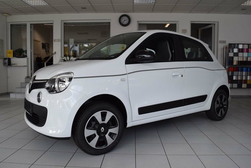 Ein Renault Twingo im Wert von 12000 Euro ist der Hauptpreis der Simmerather Weihnachtsverlosung.