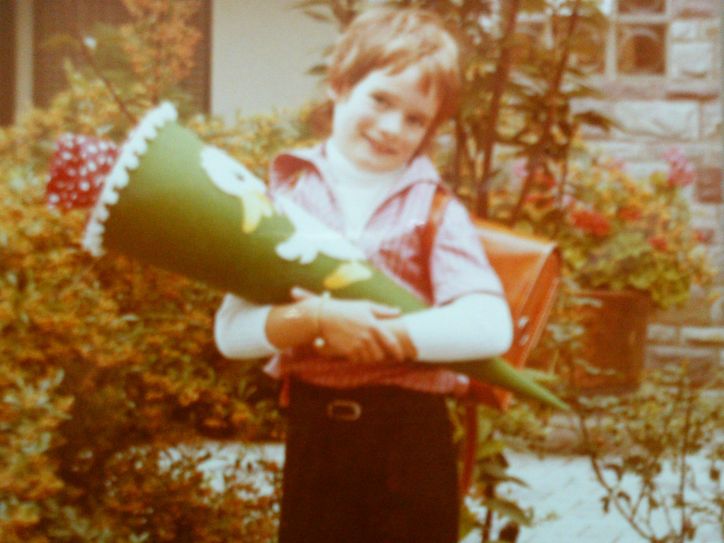 Zwei Wochen vor ihrem 7. Geburtstag wurde Friederike Weißkirchen aus Sinzig am 1. September 1975 in die Lyngsbergschule in Lannesdorf eingeschult.