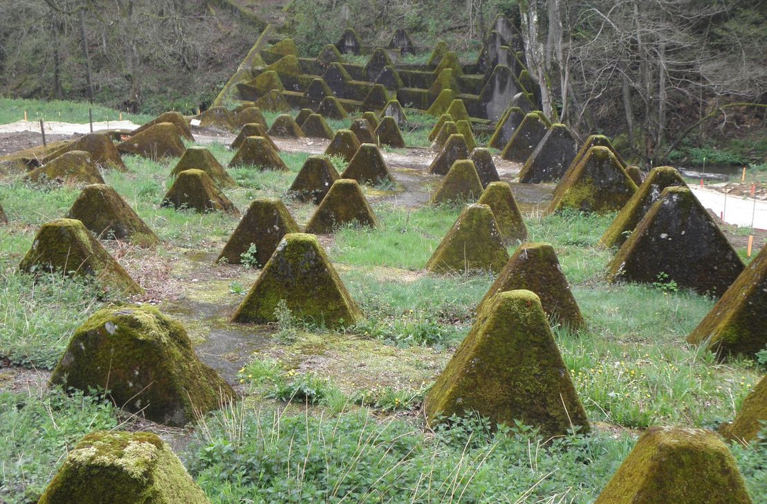 Die Vicht bei Roetgen via Höckerlinie überqueren: Hier richtet die Städteregion Aachen einen Abschnitt der Radschleife nach Stolberg ein.