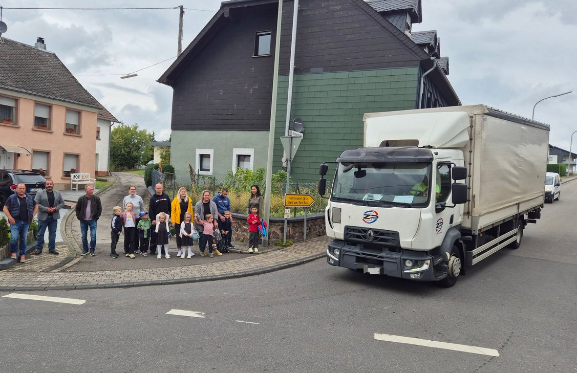 Eine gefährliche Kreuzung, vor allem für Kinder.