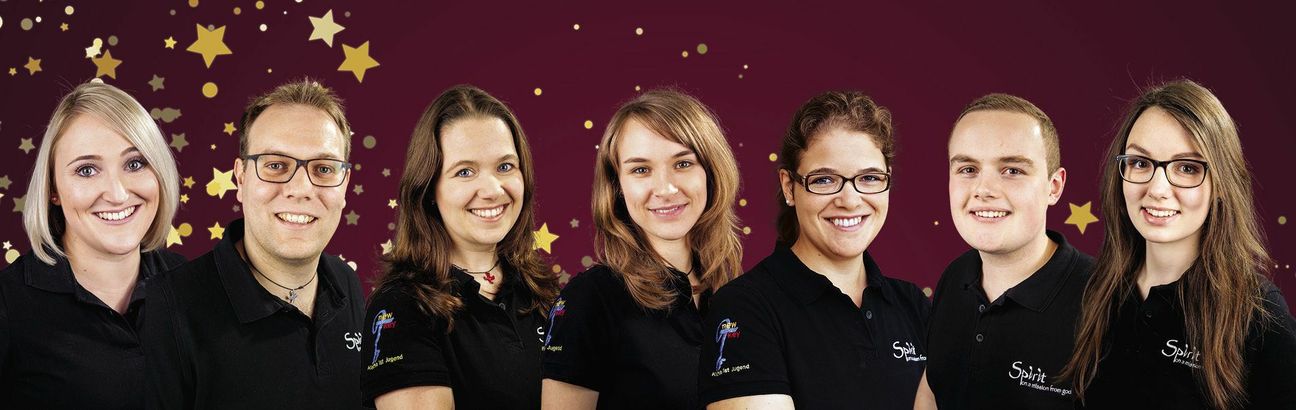 Die Sacro-Pop-Band »Spirit« füllt nicht nur ganze Kirchen, sondern bittet auch zur Sternenzeit - ein Adventskonzert der besonderen Art. Bandfotos