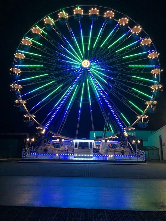 Ab dem 5. Juni wird sich das Riesenrad "Ostseestern" auf dem Sinziger Kirchplatz drehen. Foto: Gormanns GmbH