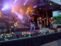 Eindrücke vom Konzer Heimat und Weinfest sowie dem Oldtimertreffen am Saar-Mosel-Ufer.