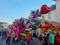 Eindrücke vom Konzer Heimat und Weinfest sowie dem Oldtimertreffen am Saar-Mosel-Ufer.