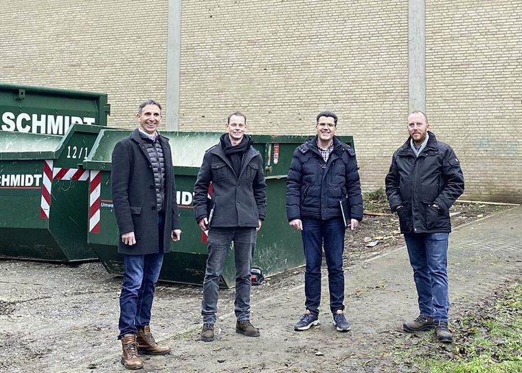 Marcel Wolter (v.li.), Marcus Bierschenk, Armin Fischbach und Christian Gheno gaben Auskunft zum Stand in der Dreifachturnhalle.