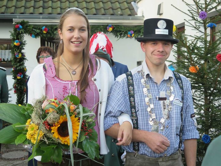 Das »Hahnekönigspaar 2016« - Thomas Kirch mit seiner Königin Katharina Prümmer