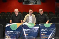 V.l.: Jens Ginzel (Innenstadtkoordinator), Andreas Nau (Beigeordneter Stadt) und Wolfgang Stemann (Pro-Winzkino) freuen sich aufs Filmfest.