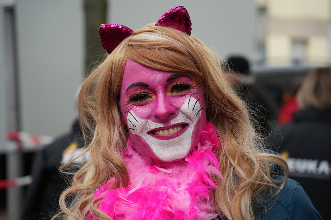 Im Nordkreis wurde an Weiberfastnacht kräftig und bunt gefeiert