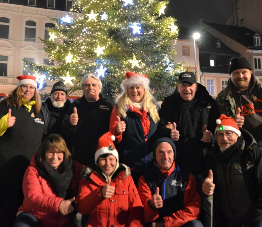 Die "Muselpratschler" freuen sich über den Erfolg ihrer Spendenaktion.