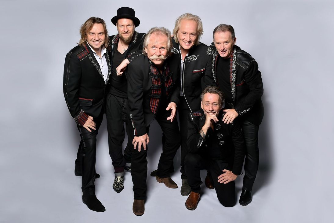 Fröhlich und festlich, rockig und melodiös – die "Höhner Weihnacht" ist ein ganz besonderes Konzert. Foto: Andreas Wetzel