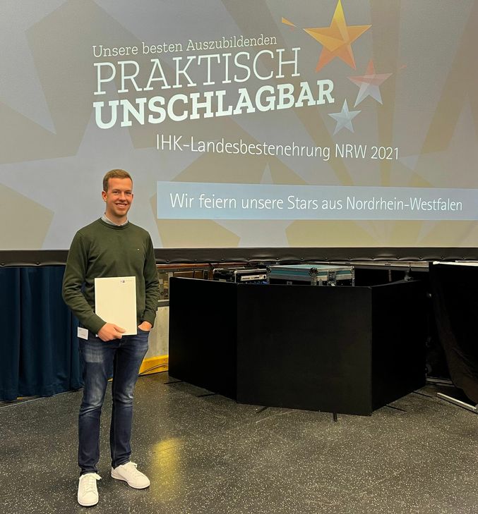 Leonard Weiss ist einer von 19 Auszubildenden aus dem Aachener Kammerbezirk, die als beste Nachwuchs-Fachkräfte im Land NRW geehrt wurden.