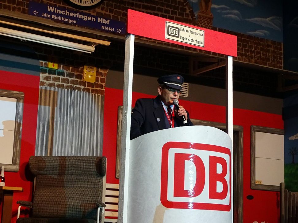 Sitzungspräsident Jürgen Philipps