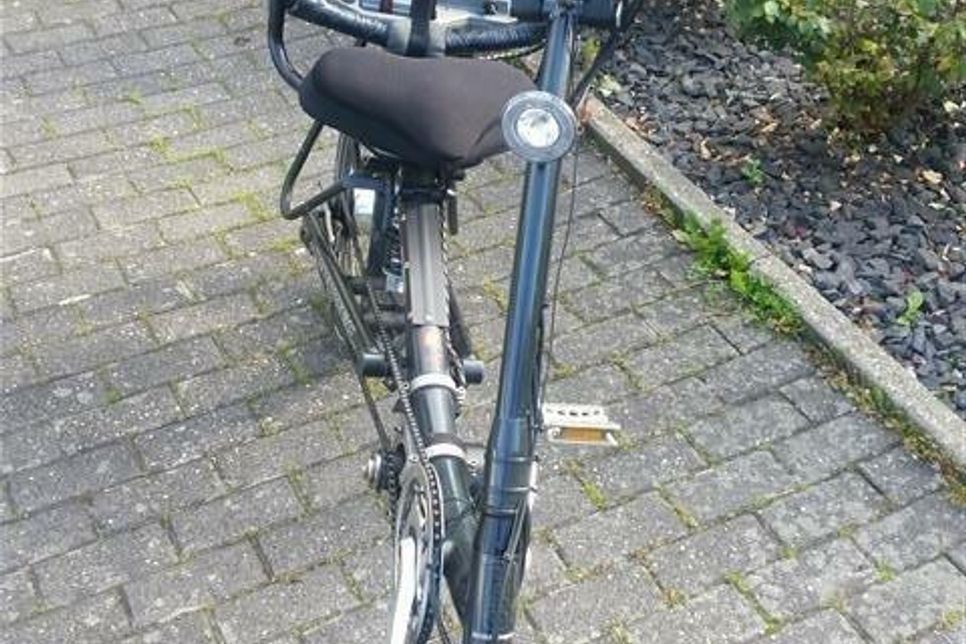 Der Besitzer dieses Fahrrades wird gesucht. Foto: Polizei