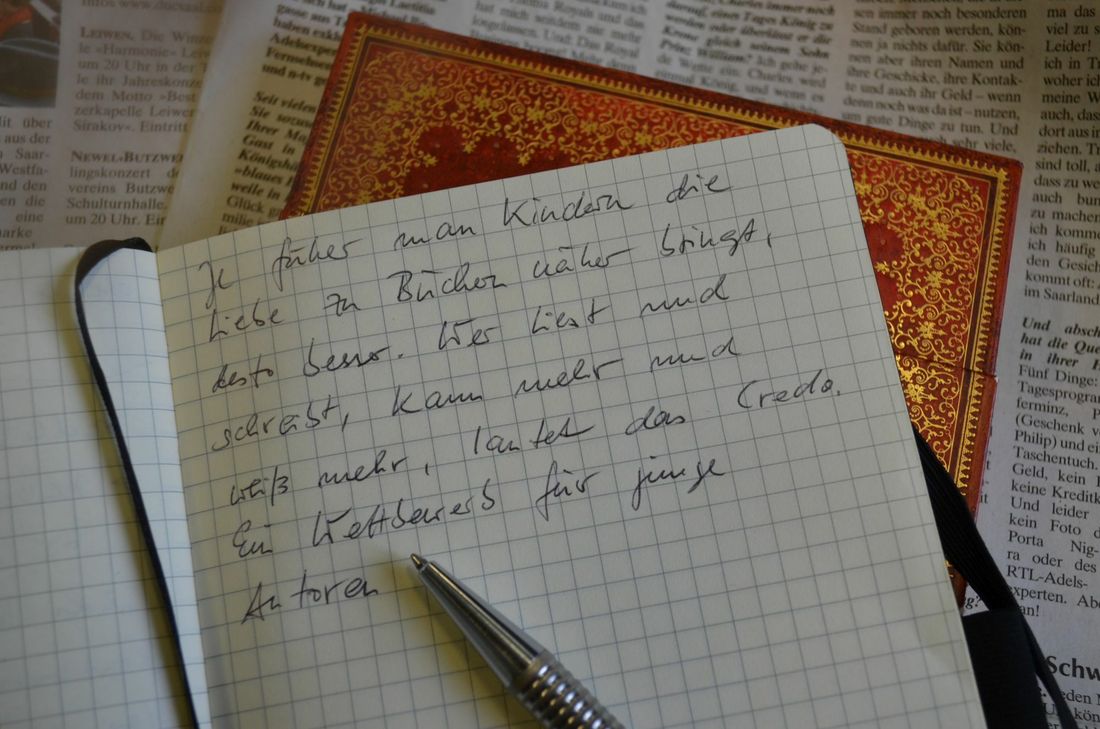 Lesen und schreiben fördern und die Vorlesekultur in den Fokus rücken: das sind Ziele unseres Wettbewerbs. Foto: Neumann