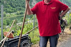 Klaus Brixius packt ehrenamtlich mit »Feuer & Flamme« für Moselkern an.