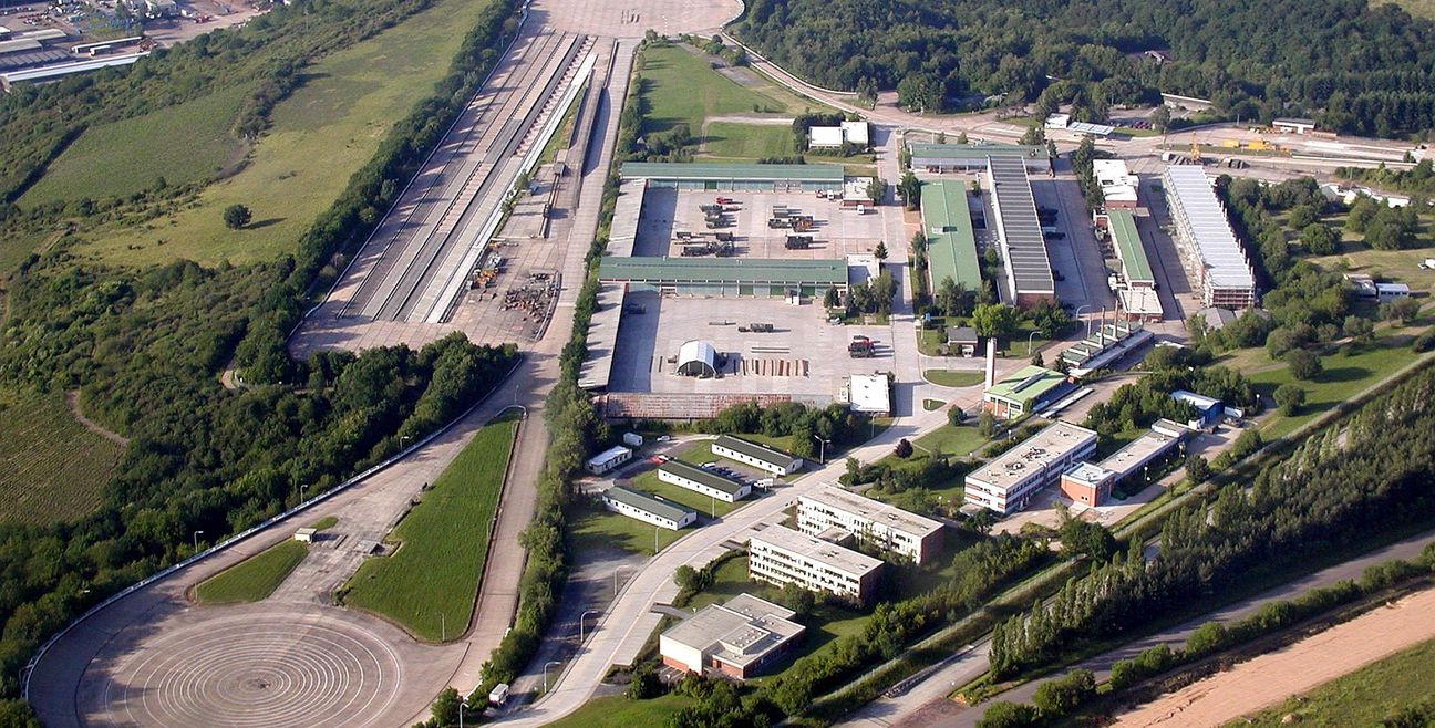 Die Wehrtechnische Dienststelle für landgebundene Fahrzeugsysteme, Pionier- und Truppentechnik (WTD 41) im Trierer Kolonnenweg ist einer von 16 ausgewählten Bundeswehrstandorten, die in diesem Jahr den "Tag der Bundeswehr" ausrichten. Foto: WTD 41