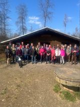 Die Wandergruppe vor der Martinshütte.