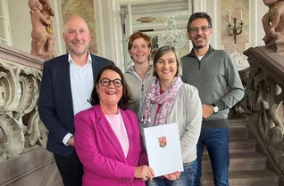 ADD-Präsident Andreas Krupper, Vorstandsvorsitzende Petra Moske, Vorstandsmitglied Yvonne Herz, stellvertretende Vorstandsvorsitzende Elisabeth Schuh und Vorstandsmitglied Torsten Herz