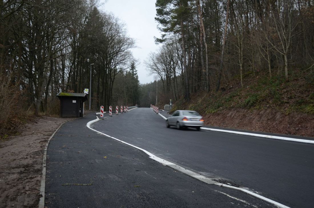 Nach einer rund dreimonatigen Sperrung ist die L 204 zwischen Kall und Anstois seit Weihnachten wieder befahrbar. mn-Fotos