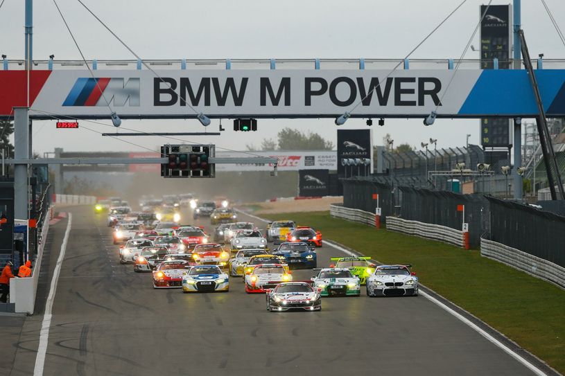 Im Fahrerfeld werden in der neuen Saison viele junge Rennsportler mitmischen.