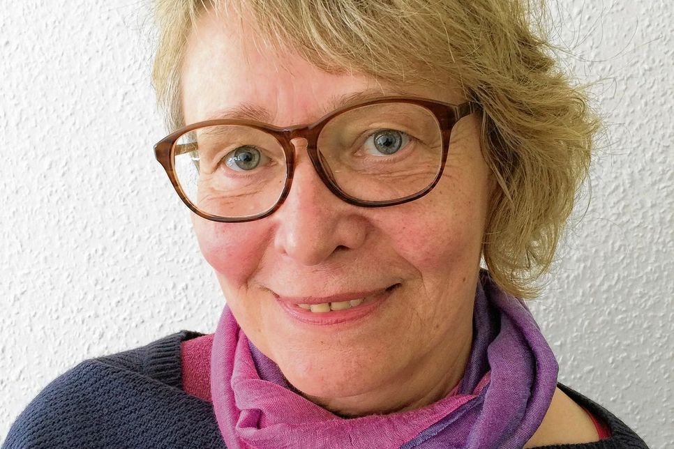 Angelika Koch wohnt seit 1988 in der Vulkaneifel und arbeitet als freie Redakteurin, Journalistin und Autorin. Foto: FF