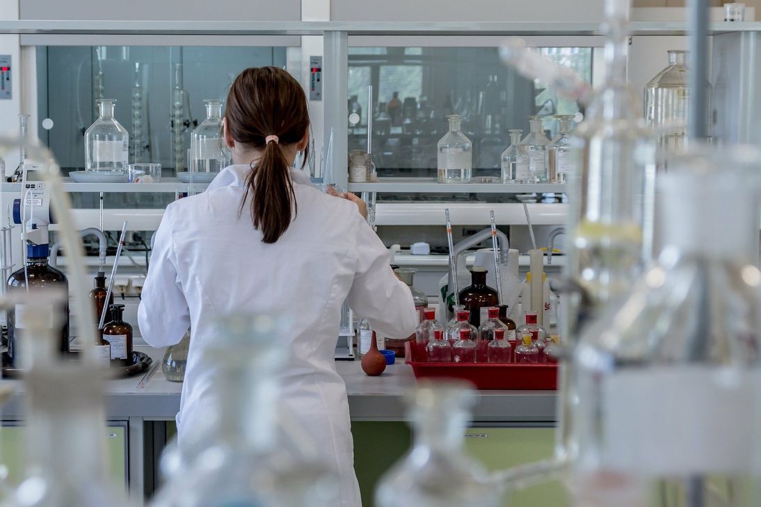 Weltweit arbeiten Wissenschaftler daran, das Virus – das unter dem Name "Corona-Virus" bekannt wurde – zu verstehen. Foto: Michael Jarmoluk/pixabay