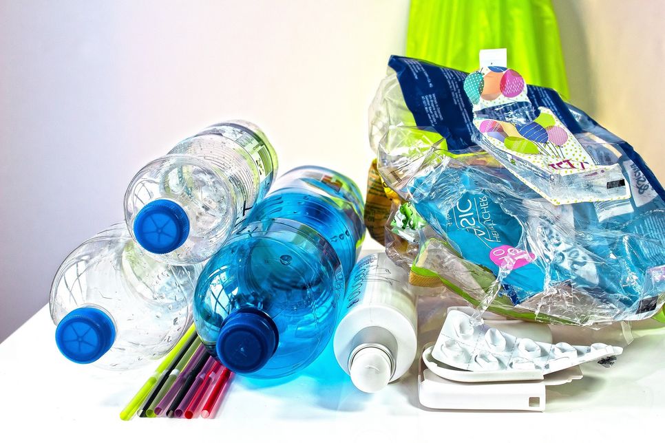Plastik versteckt sich in vielen Produkten. Foto: Symbolbild/Pixabay