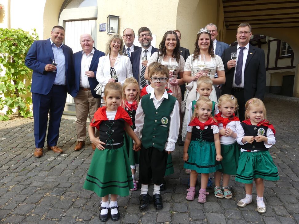 Zwei Jubiläen: In Fankel wurde nicht nur 50 Jahre Weinfest, sondern auch 60 Jahre Partnerschaft mit der belgischen Gemeinde Overijse gefeiert.