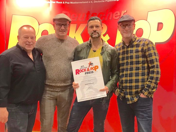 "Maffay pur" hat den Deutschen Rock & Pop Preis in der Kategorie Cover & Revival gewonnen.