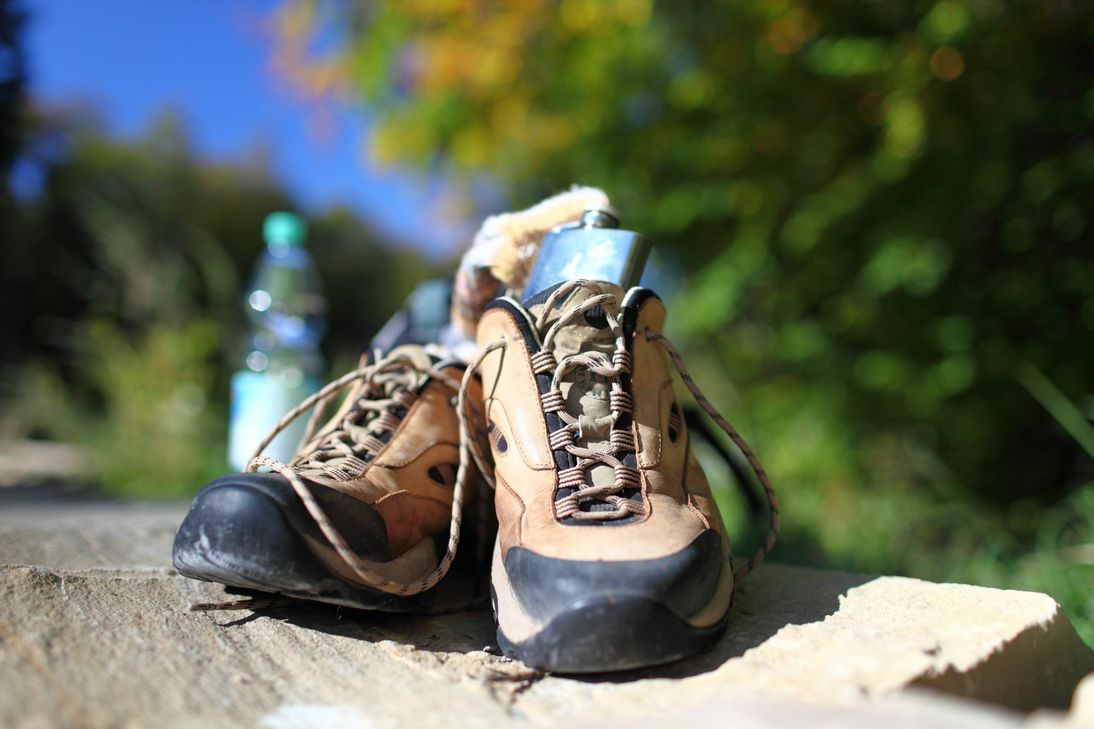 Festes Schuhwerk sollten Wanderfreunde bei der Umrundung der Trierer Traumschleife nicht vergessen. Foto: Symbolbild/Archiv