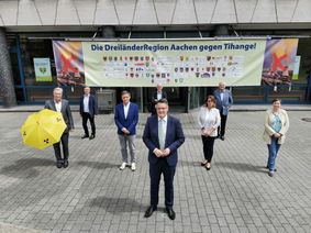 Neun Personen, zwei Unternehmen, drei Kommunen sowie die Bundesländer Rheinland-Pfalz und Nordrhein-Westfalen klagen gegen den Weiterbetrieb von Tihange 2.  Foto: Breuer