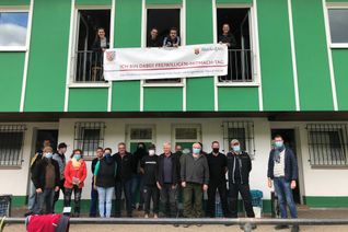 TUS Reil: Säuberung vom gesamten Sportplatzgelände innen und außen. Fotos: Sonja Mindermann