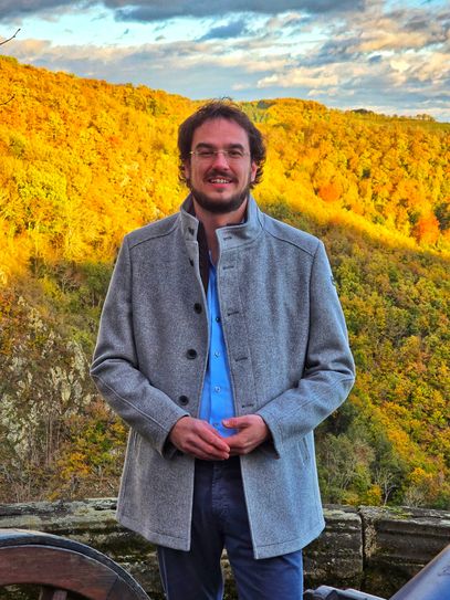 Tobias Helfenstein, Forstbeamter aus Kirn, möchte künftig Verantwortung übernehmen und kandidiert für das Amt des Bürgermeisters der Verbandsgemeinde Kirner Land.