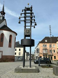 Der Bitburger Glockenturm in der oberen Haupstraße.