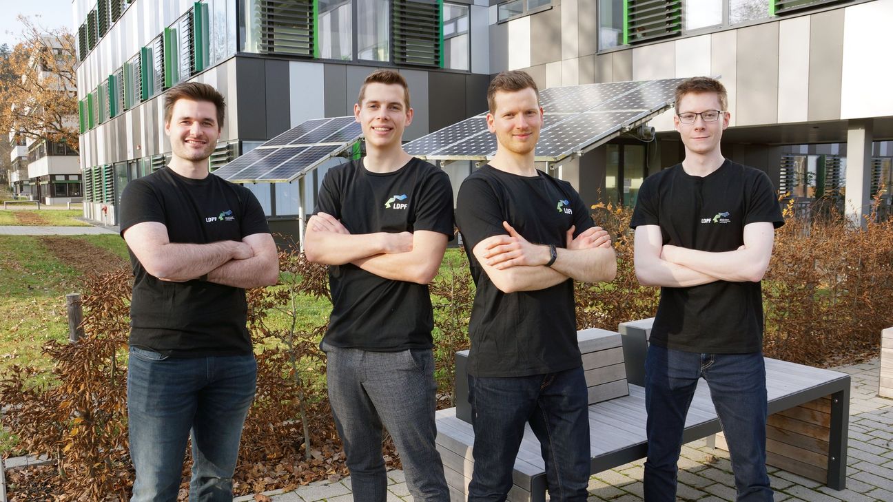 Das studentische Projektteam von l.n.r.: Kristofer Lacour, Finn Jöchel,  Ron Froese und Lars Schier