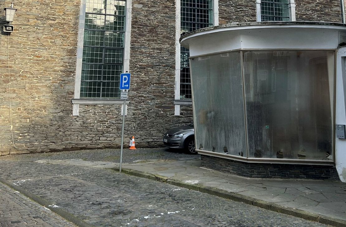 Selbst der alte Glaspavillon aus den 1950er Jahren wird als »denkmalwert« eingestuft.