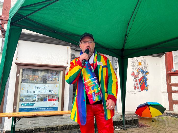 Der Elfte Elfte in Euskirchen stand unter dem Motto »Bunt macht gesund«.