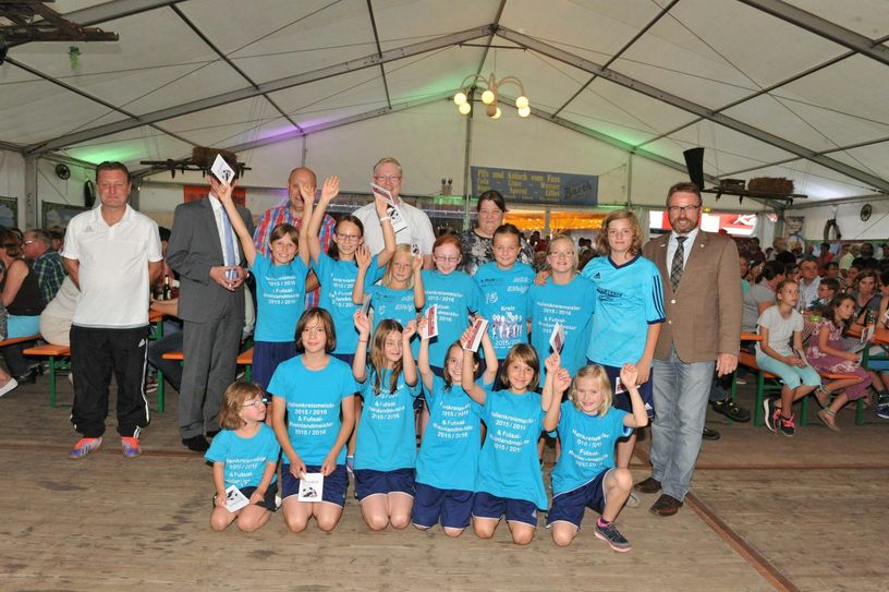 Die "Eifelgirls" jubeln über ihre Erfolge.