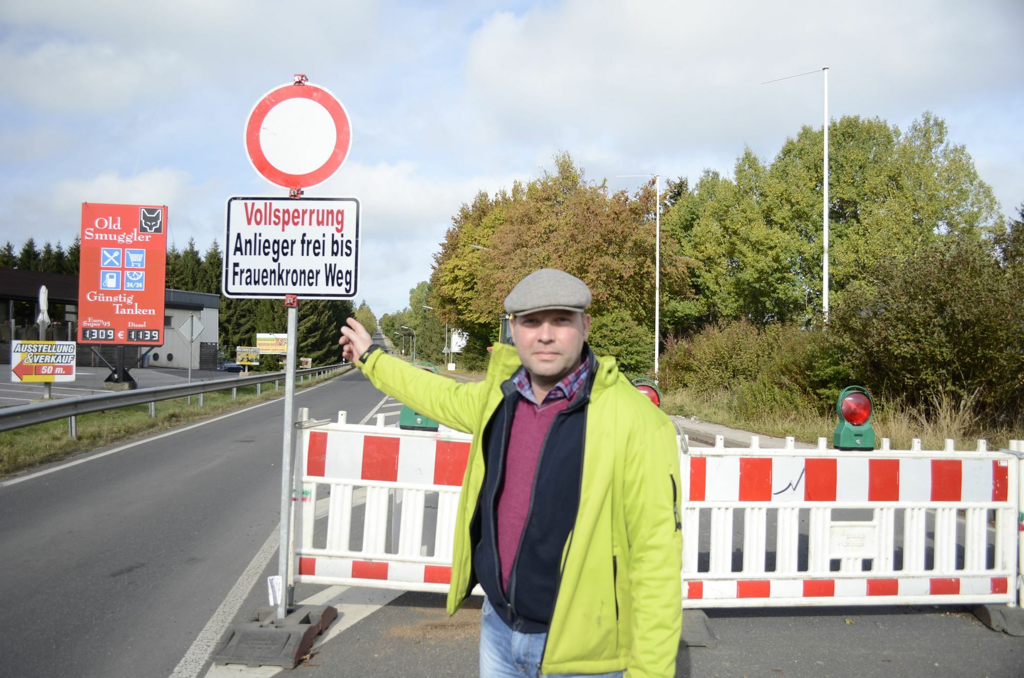 Michael Balter gehört zu den Menschen in Losheim, die derzeit sehr verärgert über den Fortgang der Sanierungsarbeiten an der B 265 in Losheim sind.