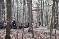 Bei der Eröffnung zeigte sich ein erstes zartes Grün bei den Buchen.