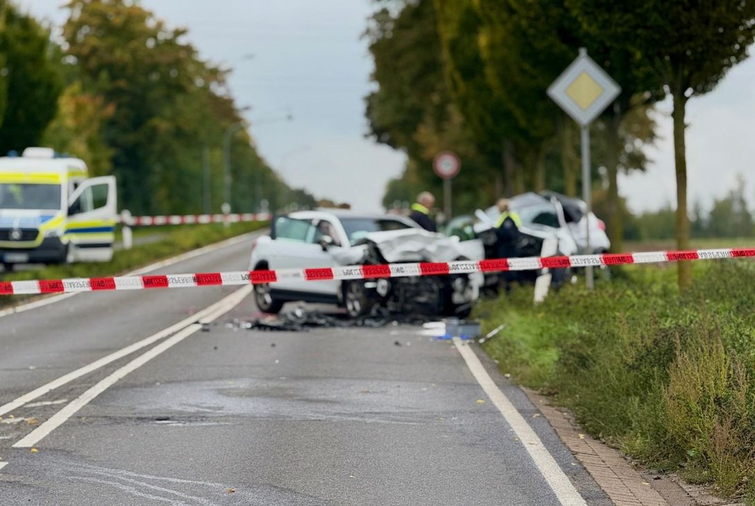 Auf der Kommerner Straße / B56 zwischen Euenheum und Euskirchen war es am gestrigen Mittwoch, 8. Oktober, zu einem tödlichen Unfall gekommen.