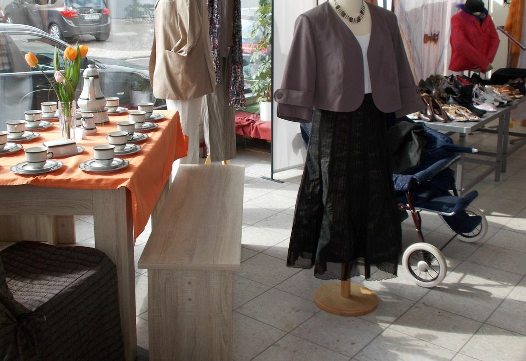 Für drei Caritas-Läden beendet der Neustart am 18. Mai die Corona-Pause. (Foto: Caritas)