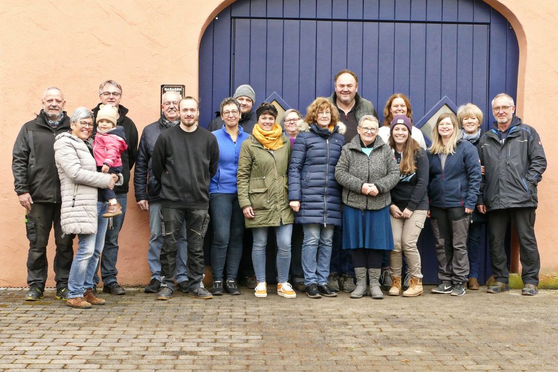 Die gesammelten Spenden und der Erlös des Fleischkäsestandes wurden direkt an „Ärzte ohne Grenzen“ und Interplast weitergeleitet, um deren wichtige Arbeit zu unterstützen.