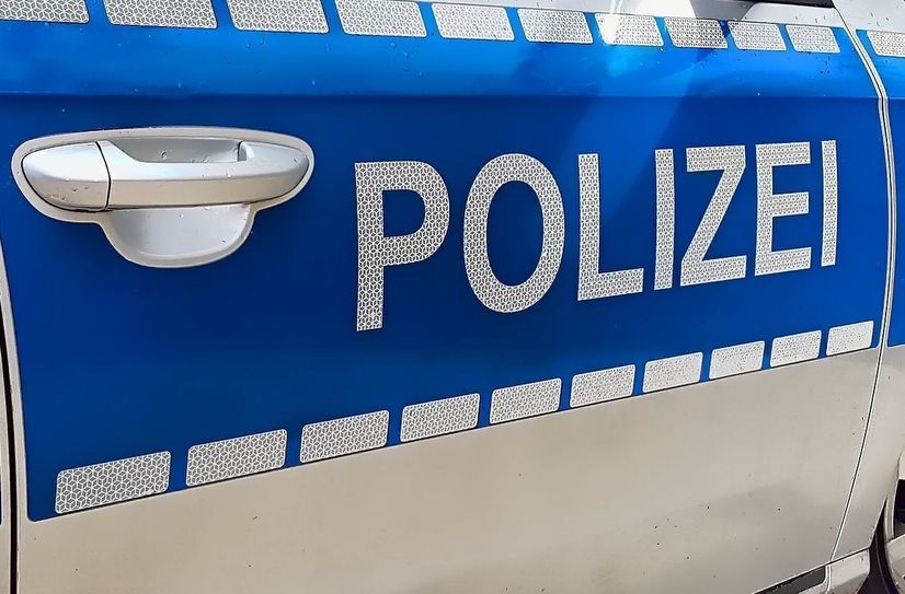 Einsatzintensiv, aber ohne schwerwiegende Vorfälle, verlief die Silvesternacht nach einer vorläufigen Bilanz der Polizei.