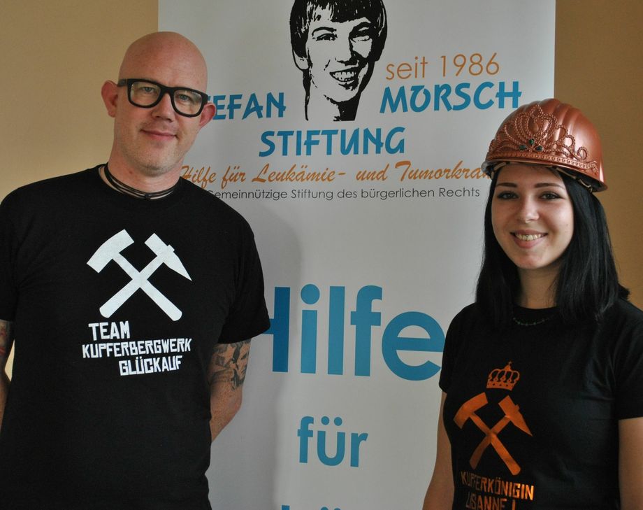 Nicolai Bollenbach und Lisanne Lörke hoffen, dass viele junge Menschen sich am 31. Oktober als Stammzellspender registrieren lassen.